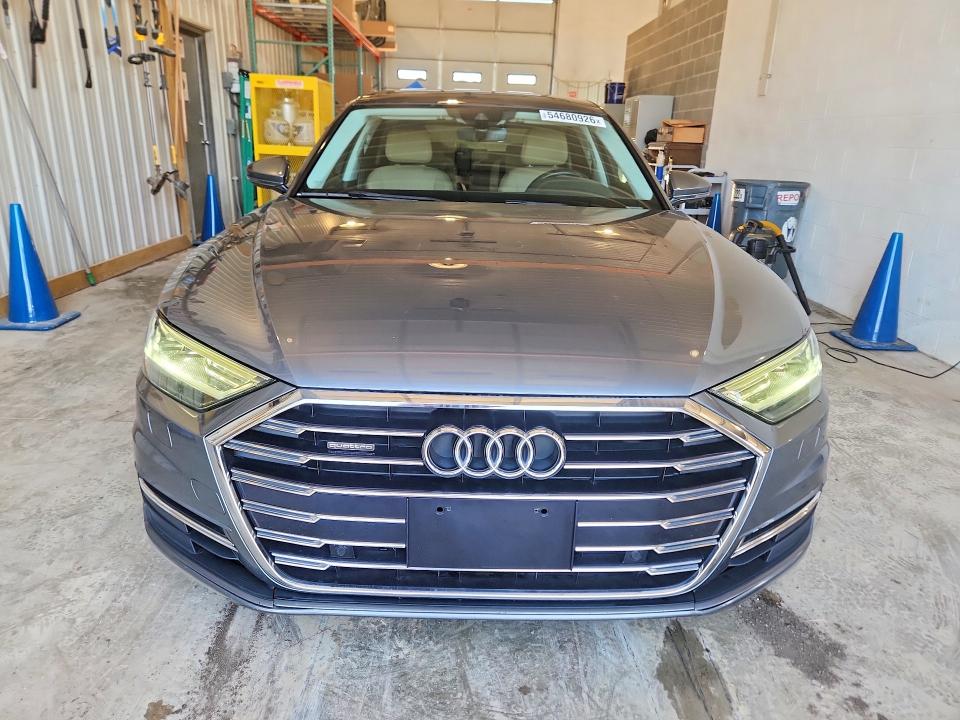 Продажа на аукционе авто 2019 Audi A8, vin: WAU8DAF89KN010930, номер лота: 54680926