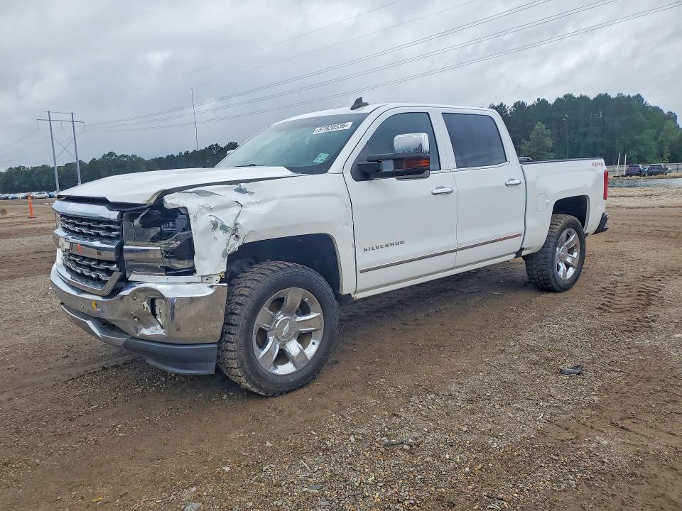 57820536 :رقم المزاد ، 3GCUKSEJ4HG433532 vin ، 2017 Chevrolet Silverado مزاد بيع