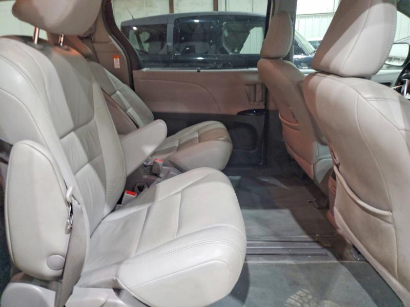 2018 Toyota Sienna მანქანა იყიდება აუქციონზე, vin: 5TDYZ3DC4JS946678, აუქციონის ნომერი: 57497826