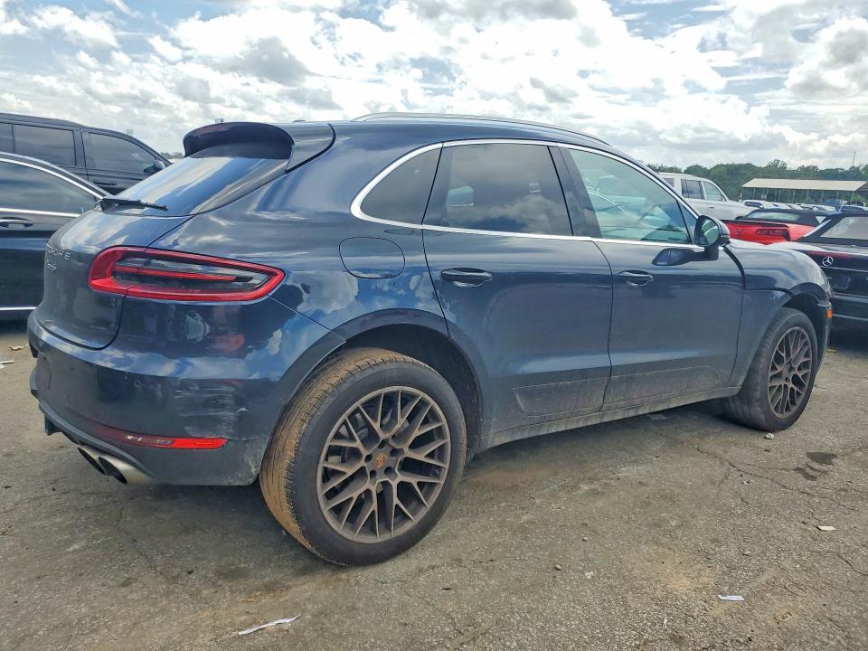 58142456 :رقم المزاد ، WP1AB2A54HLB16010 vin ، 2017 Porsche Macan مزاد بيع