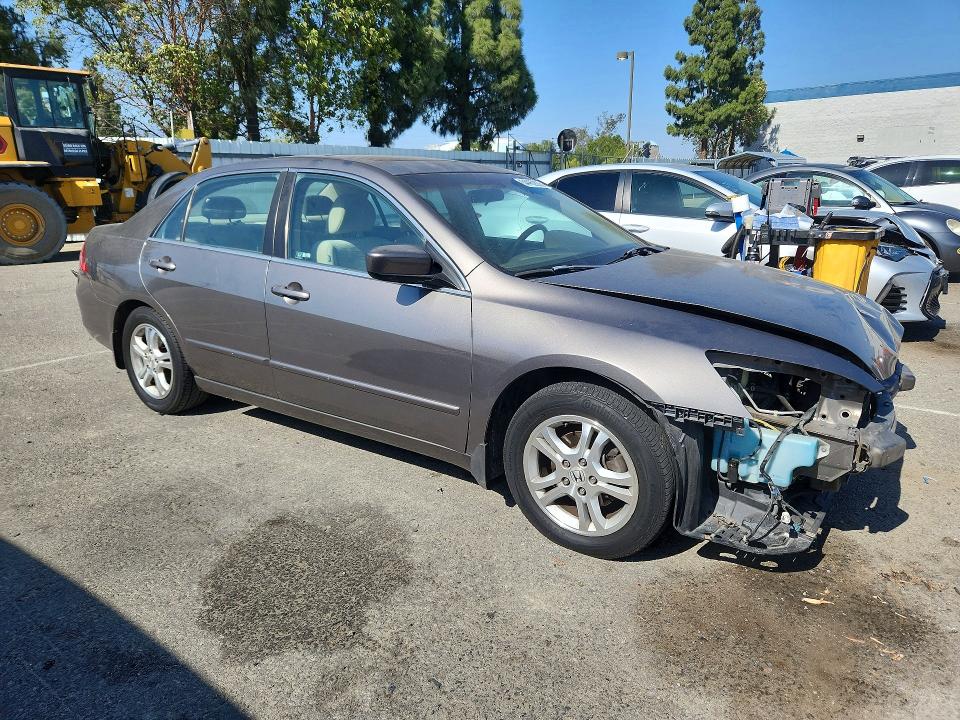 2007 Honda Accord მანქანა იყიდება აუქციონზე, vin: 1HGCM56737A170765, აუქციონის ნომერი: 54462826
