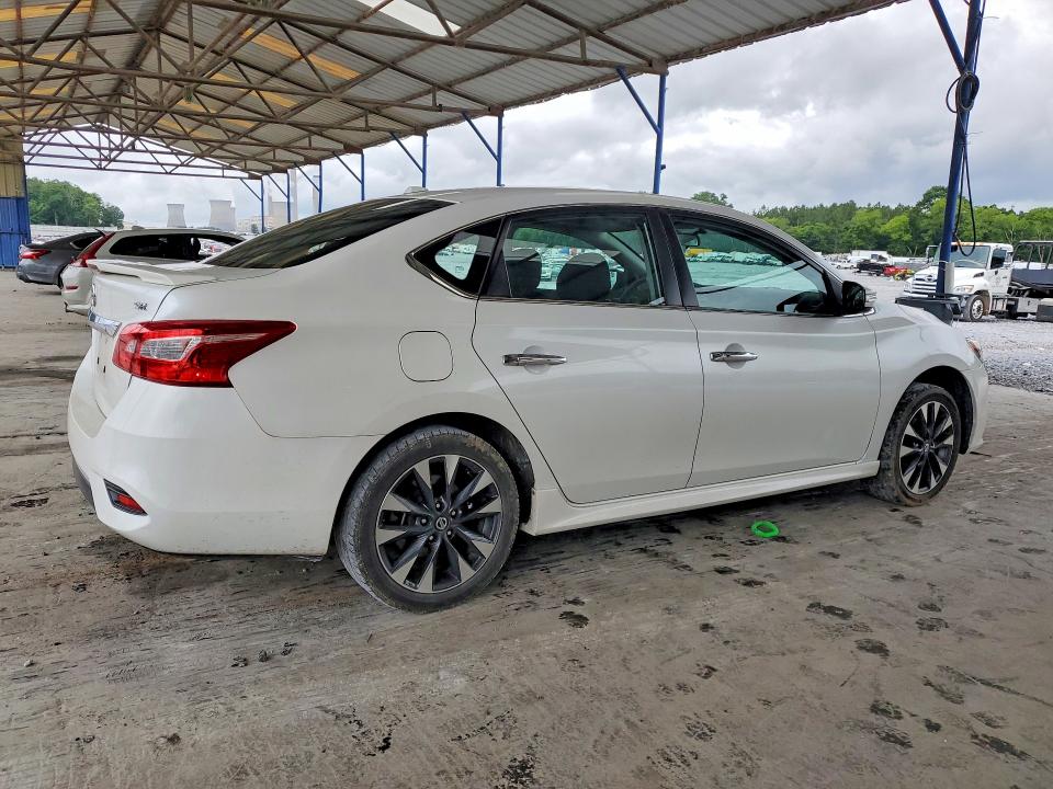 56650126 :رقم المزاد ، 3N1AB7AP8HY400654 vin ، 2017 Niss Sentra Sr Manual مزاد بيع