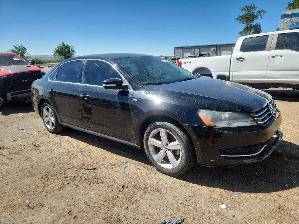 57030516 :رقم المزاد ، 1VWAS7A35EC040870 vin ، 2014 Volkswagen Passat مزاد بيع