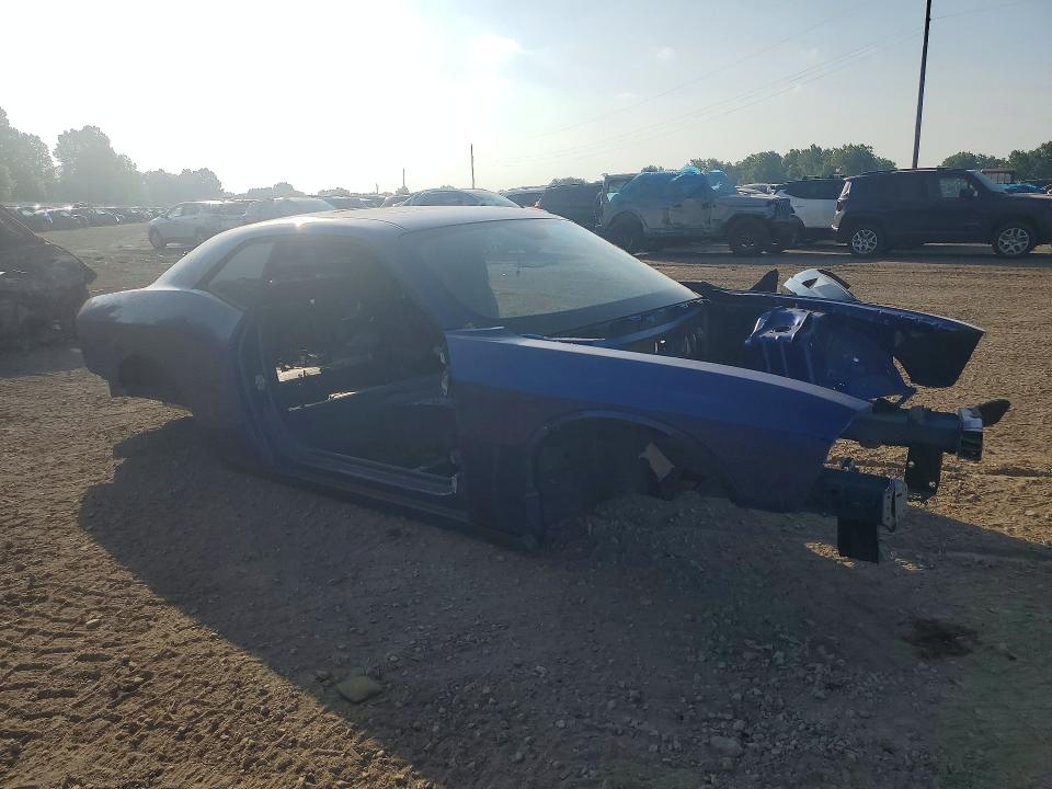59104486 :رقم المزاد ، 2C3CDZFJ1JH192729 vin ، 2018 Dodge Challenger مزاد بيع