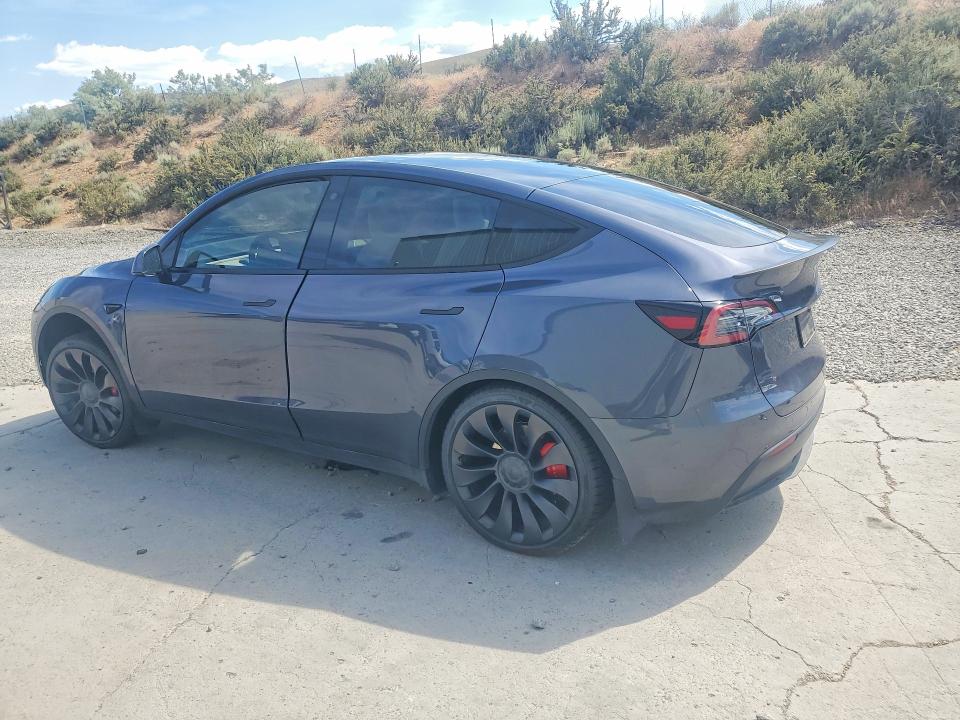2023 Tesla Model Y მანქანა იყიდება აუქციონზე, vin: 7SAYGDEF9PF711908, აუქციონის ნომერი: 57266066