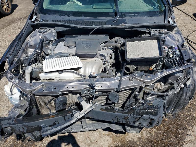 58541546 :رقم المزاد ، 4T1BF1FK1HU662644 vin ، 2017 Toyota Camry مزاد بيع