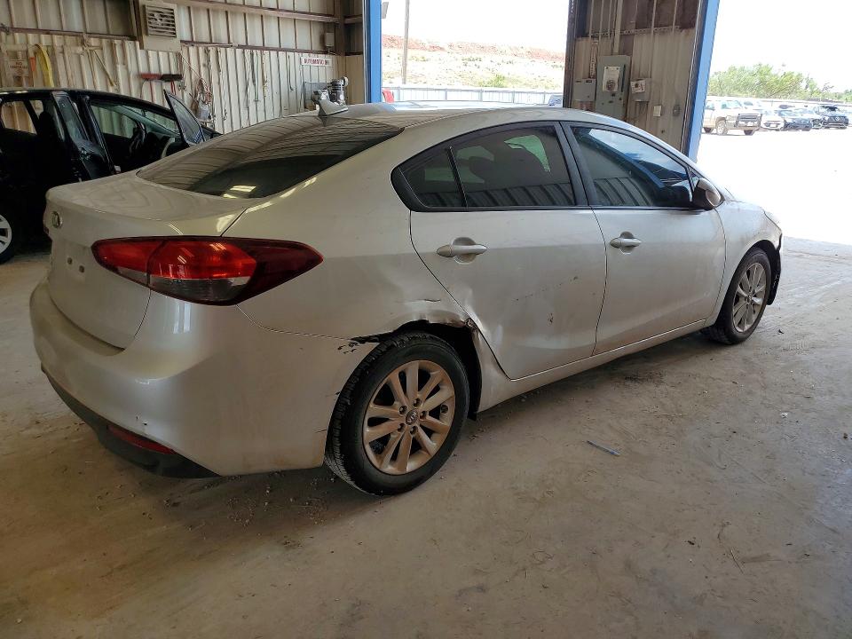 Продаж на аукціоні авто 2017 Kia Forte, vin: 3KPFL4A77HE128520, номер лоту: 55689836