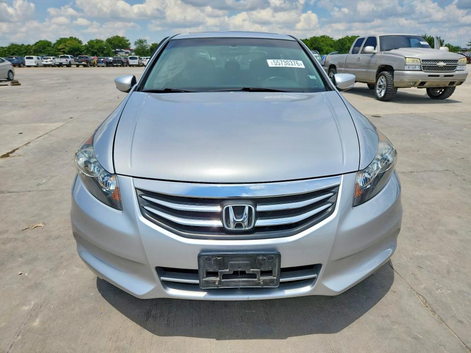 2011 Honda Accord მანქანა იყიდება აუქციონზე, vin: 1HGCP2F86BA039322, აუქციონის ნომერი: 55730376