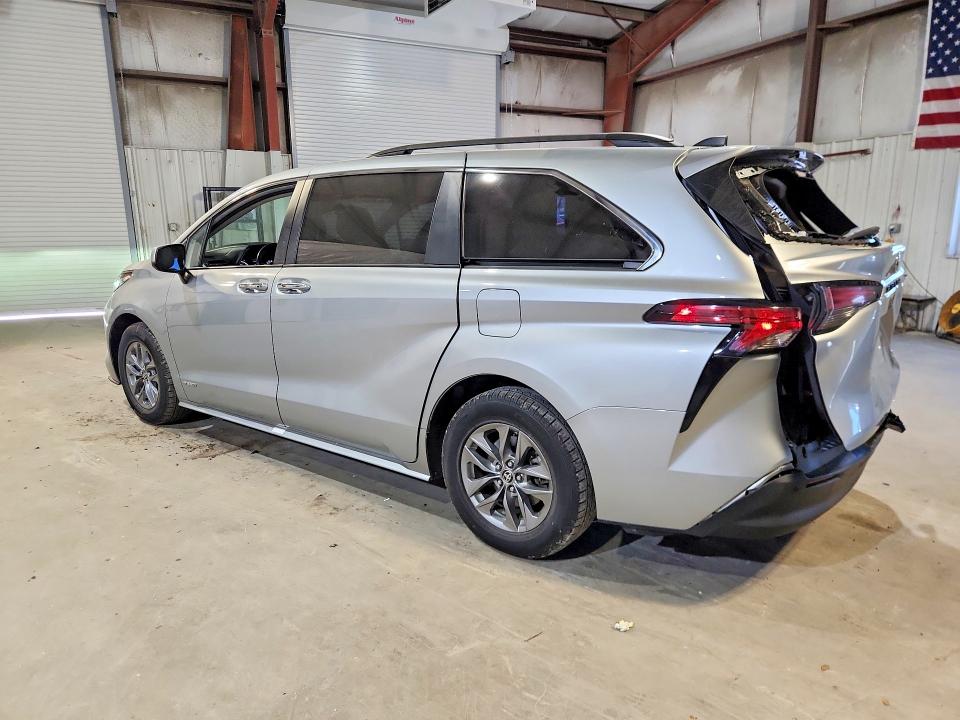 Продаж на аукціоні авто 2021 Toyota Sienna, vin: 5TDYRKEC0MS032330, номер лоту: 55404036