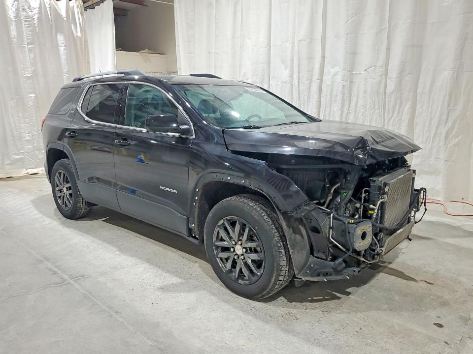 56122626 :رقم المزاد ، 1GKKNULS4HZ223572 vin ، 2017 Gmc Acadia مزاد بيع
