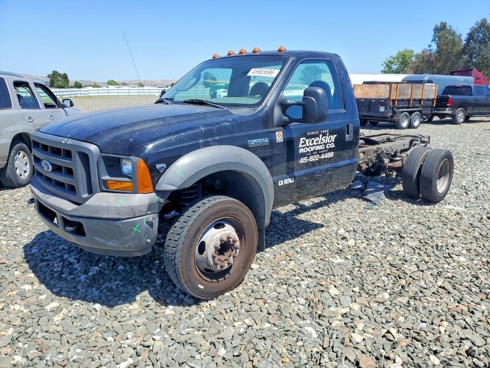 2005 Ford F450 მანქანა იყიდება აუქციონზე, vin: 1FDXF46Y75EB17453, აუქციონის ნომერი: 45965696