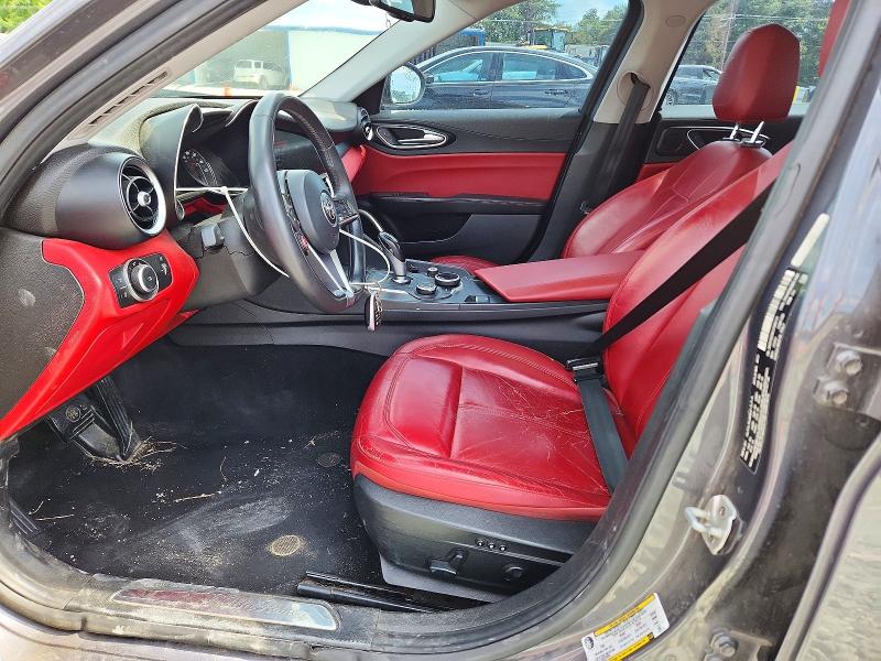 57941186 :رقم المزاد ، ZARFAEDN7J7566715 vin ، 2018 Alfa Romeo Giulia مزاد بيع