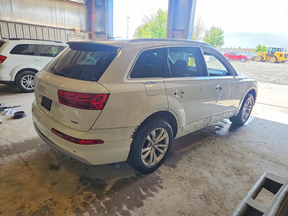 Продаж на аукціоні авто 2018 Audi Q7, vin: WA1AHAF74JD046765, номер лоту: 54403816