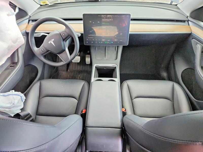2024 Tesla Model Y მანქანა იყიდება აუქციონზე, vin: 7SAYGDEFXRA282987, აუქციონის ნომერი: 55500616