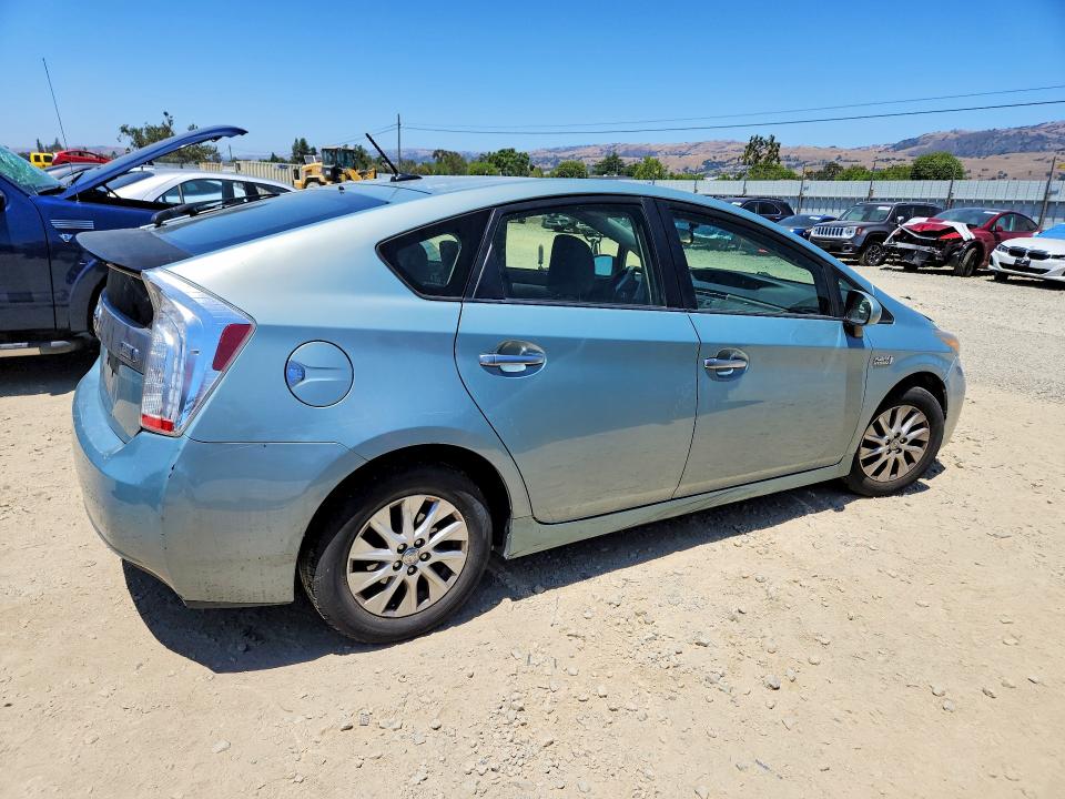 57484226 :رقم المزاد ، JTDKN3DP5C3009749 vin ، 2012 Toyota Prius Plug-in Hybrid مزاد بيع