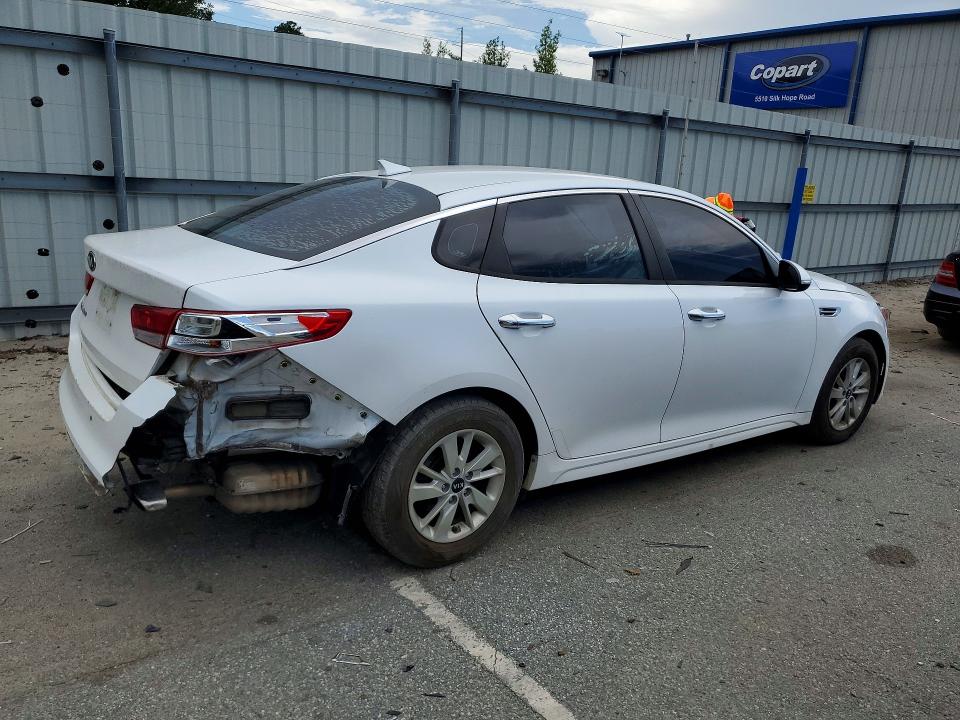 58174786 :رقم المزاد ، 5XXGT4L36JG215630 vin ، 2018 Kia Optima مزاد بيع