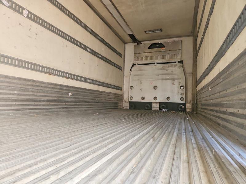 2011 Reefer Utility Trailer მანქანა იყიდება აუქციონზე, vin: 1UYVS2536BM066404, აუქციონის ნომერი: 58932116