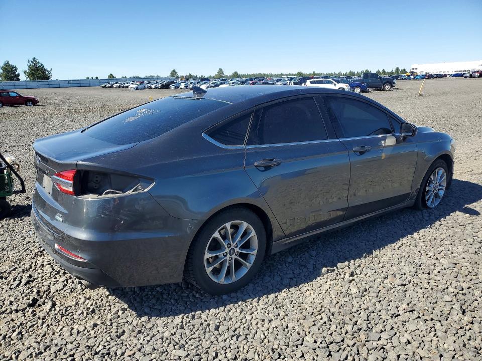 57078786 :رقم المزاد ، 3FA6P0HD1LR149895 vin ، 2020 Ford Fusion مزاد بيع