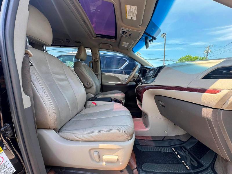 2014 Toyota Sienna მანქანა იყიდება აუქციონზე, vin: 5TDYK3DC0ES443899, აუქციონის ნომერი: 57231946