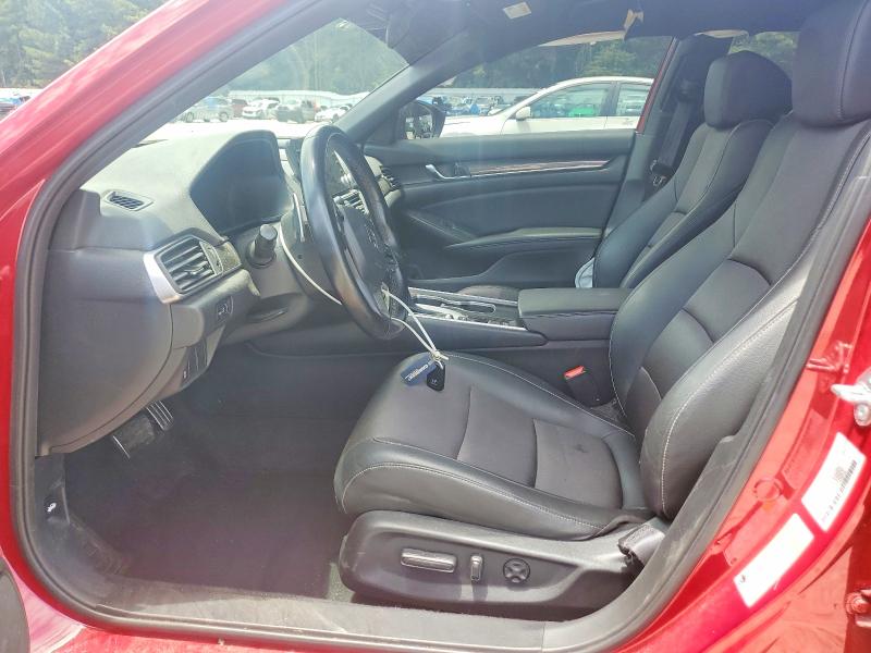 57521506 :رقم المزاد ، 1HGCV1F37NA058714 vin ، 2022 Honda Accord مزاد بيع