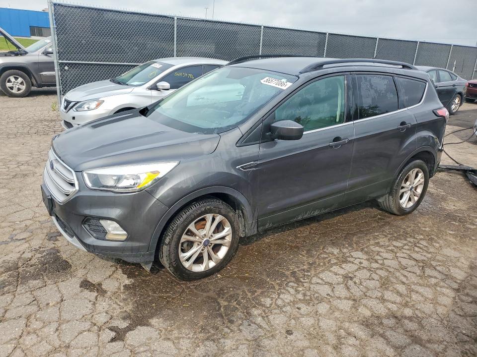 2018 Ford Escape მანქანა იყიდება აუქციონზე, vin: 1FMCU0GD3JUC35380, აუქციონის ნომერი: 56577086