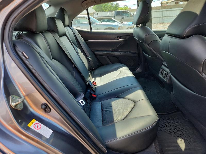 2018 Toyota Camry მანქანა იყიდება აუქციონზე, vin: 4T1B61HK9JU135244, აუქციონის ნომერი: 57814456