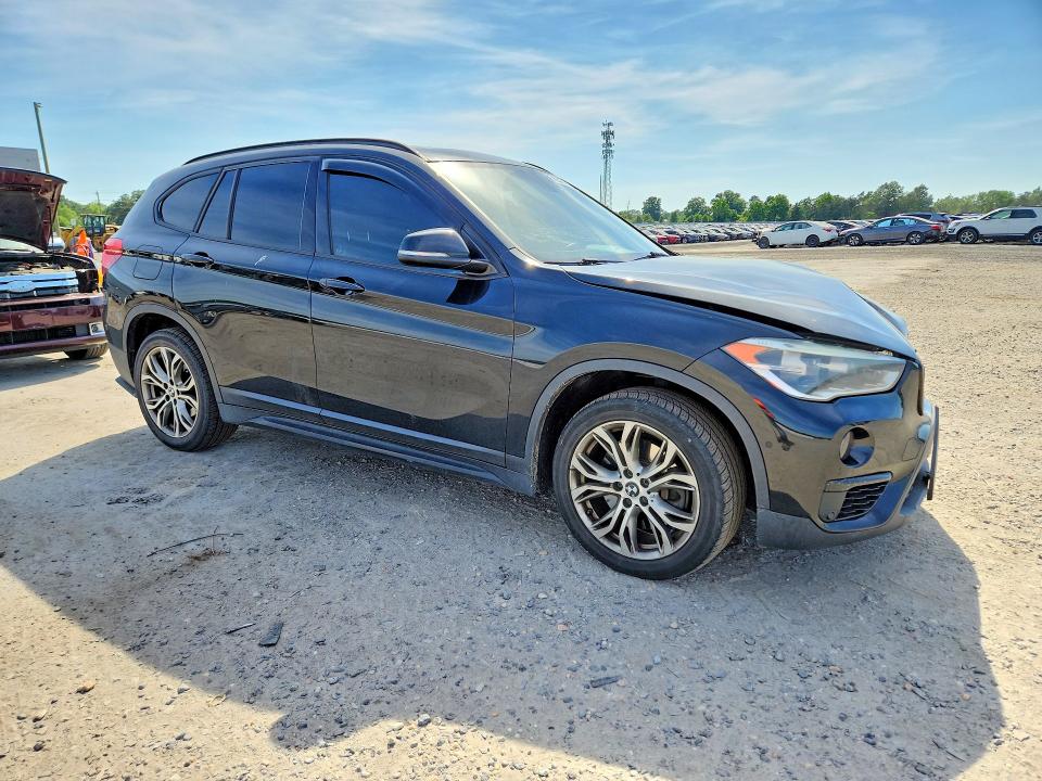 2017 Bmw X1 მანქანა იყიდება აუქციონზე, vin: WBXHT3Z30H4A52098, აუქციონის ნომერი: 56293106
