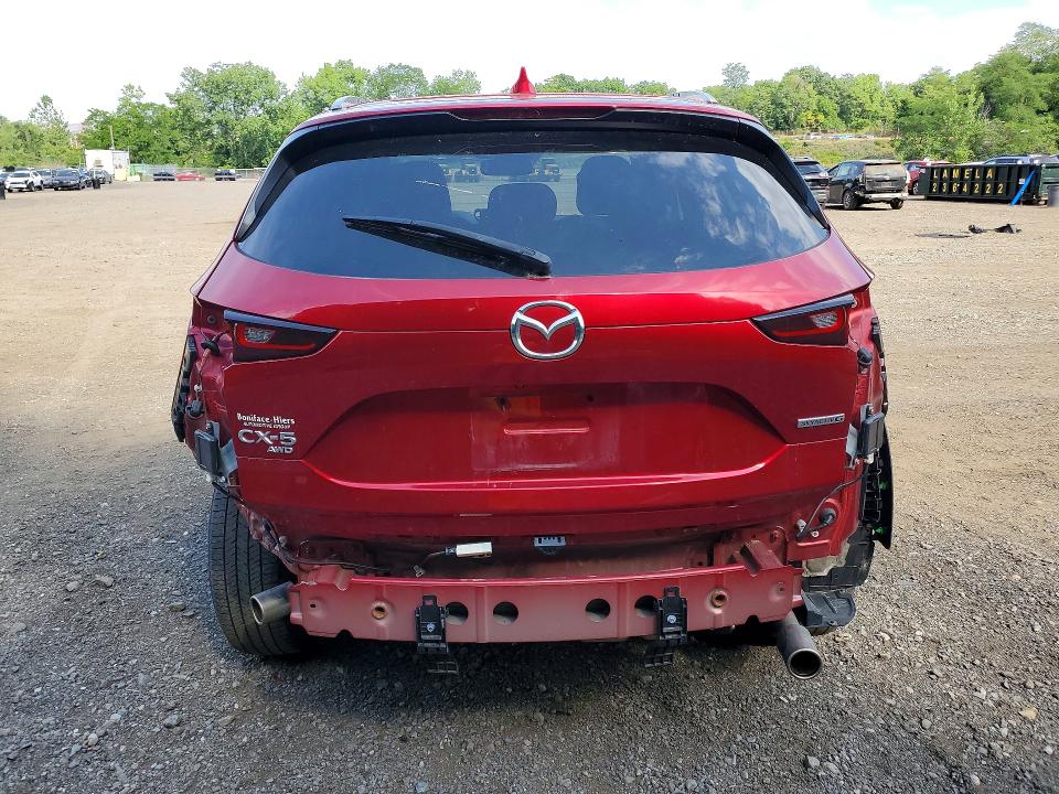 Продажа на аукционе авто 2022 Mazda Cx-5, vin: JM3KFBCM6N0556880, номер лота: 58922396