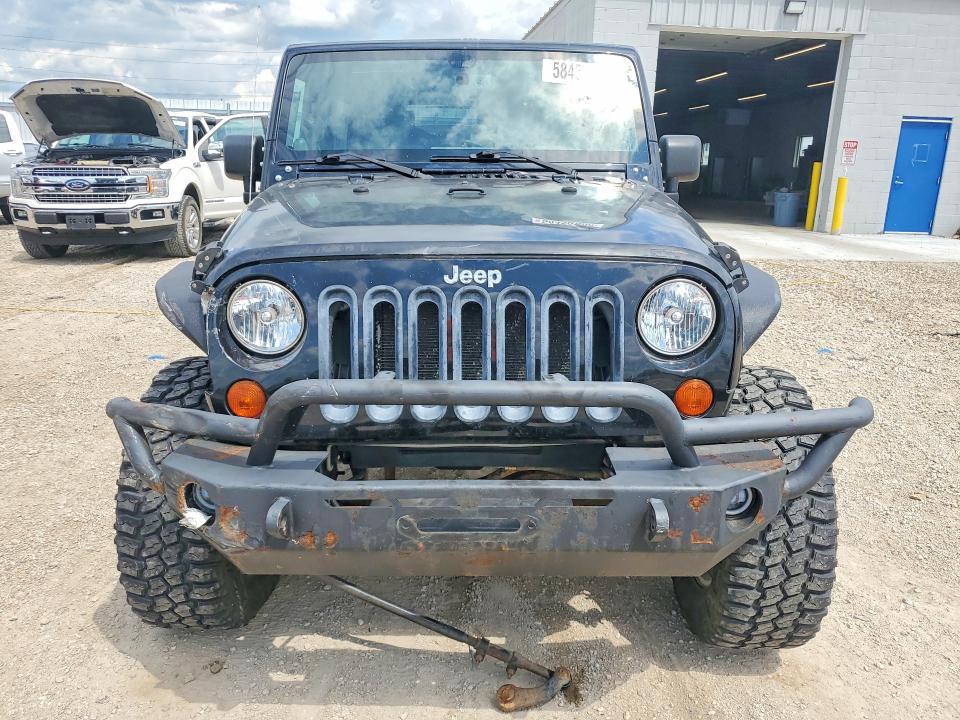 58450606 :رقم المزاد ، 1J4BA5H12AL221786 vin ، 2010 Jeep Wrangler Unlimited مزاد بيع