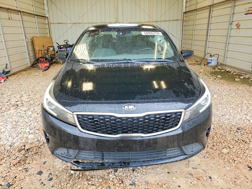 2017 Kia Forte მანქანა იყიდება აუქციონზე, vin: 3KPFL4A76HE135667, აუქციონის ნომერი: 58995756