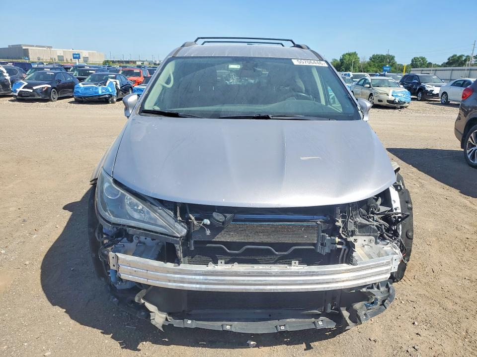 Продажа на аукционе авто 2017 Chrysler Pacifica, vin: 2C4RC1BG4HR540614, номер лота: 55706446