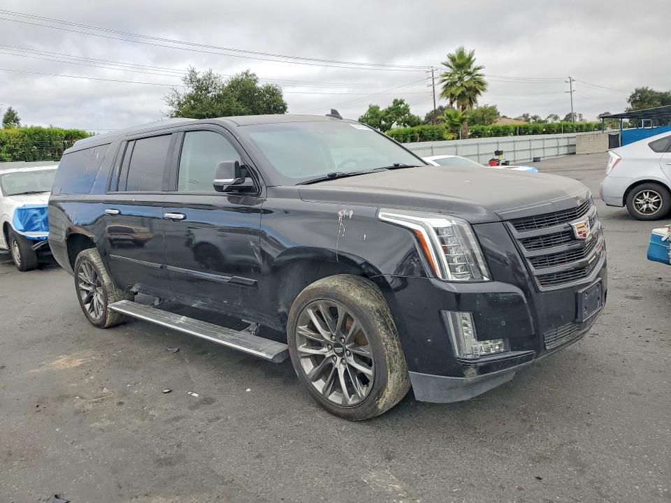 2020 Cadillac Escalade მანქანა იყიდება აუქციონზე, vin: 1GYS4JKJ1LR126452, აუქციონის ნომერი: 58258606