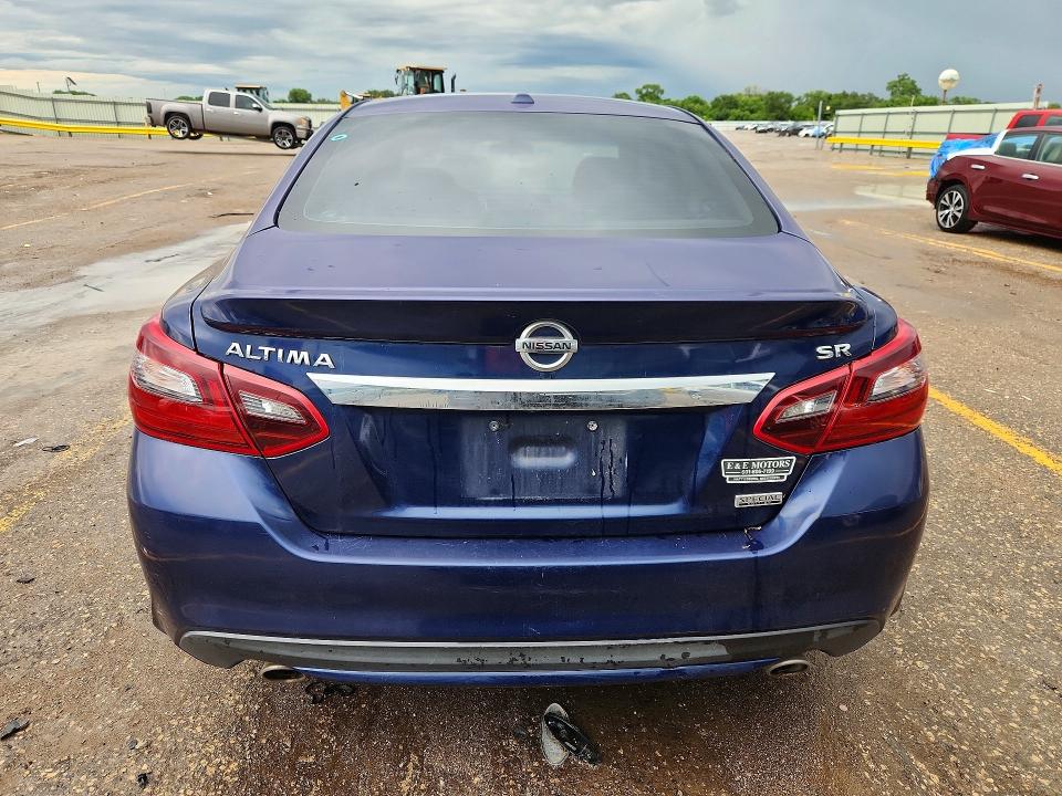 2018 Nissan Altima მანქანა იყიდება აუქციონზე, vin: 1N4AL3AP5JC142407, აუქციონის ნომერი: 57875746