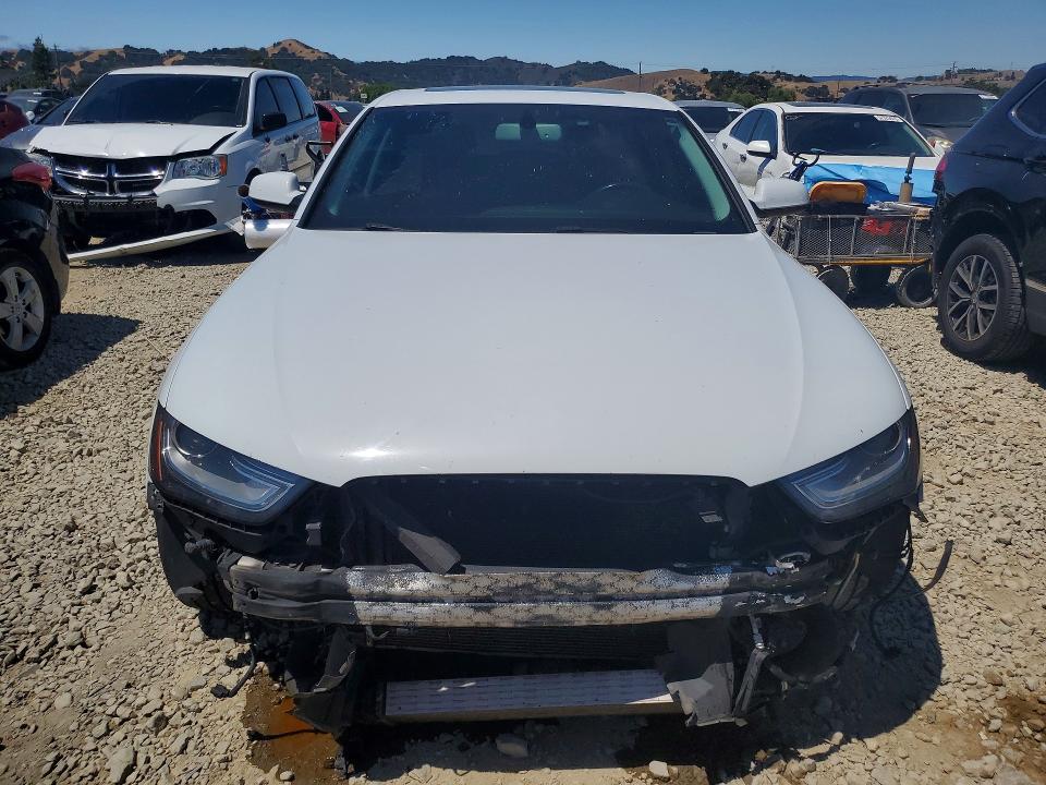 Продажа на аукционе авто 2015 Audi A4, vin: WAUFFAFL2FN039181, номер лота: 57286066