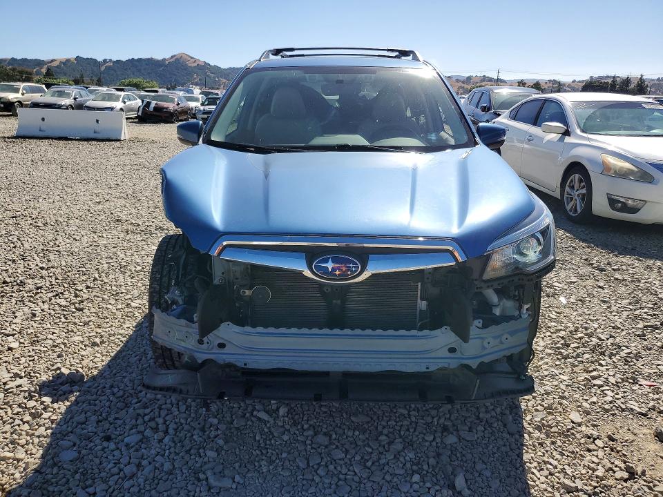 56164516 :رقم المزاد ، JF2SKAUC1LH500852 vin ، 2020 Subaru Forester مزاد بيع