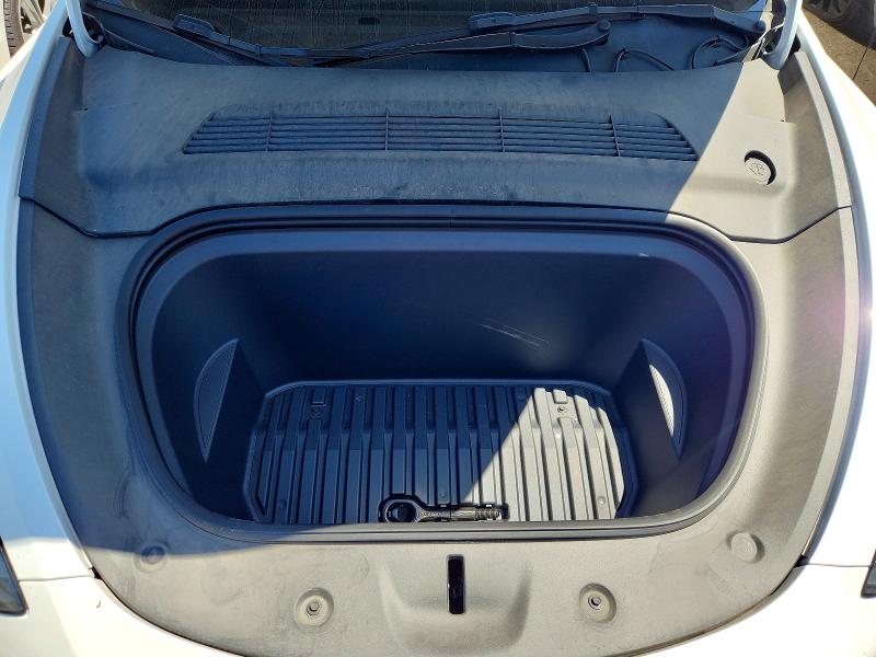 2023 Tesla Model Y მანქანა იყიდება აუქციონზე, vin: 7SAYGDEFXPF631677, აუქციონის ნომერი: 56808906