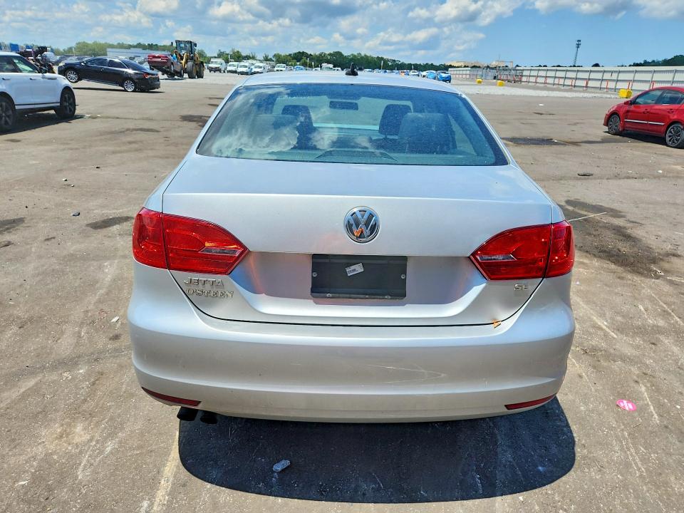 2014 Volkswagen Jetta მანქანა იყიდება აუქციონზე, vin: 3VWD17AJ2EM215427, აუქციონის ნომერი: 56870186