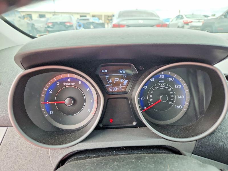 2015 Hyundai Elantra მანქანა იყიდება აუქციონზე, vin: KMHDH4AH2FU342519, აუქციონის ნომერი: 57299696