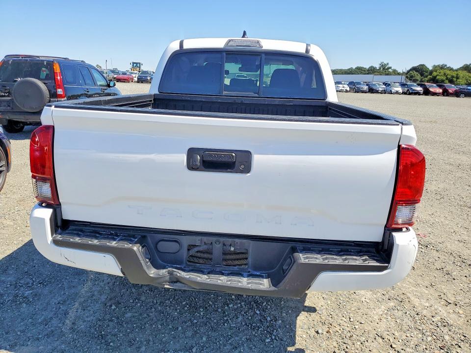 55764456 :رقم المزاد ، 5TFAX5GN5LX186399 vin ، 2020 Toyota Tacoma مزاد بيع
