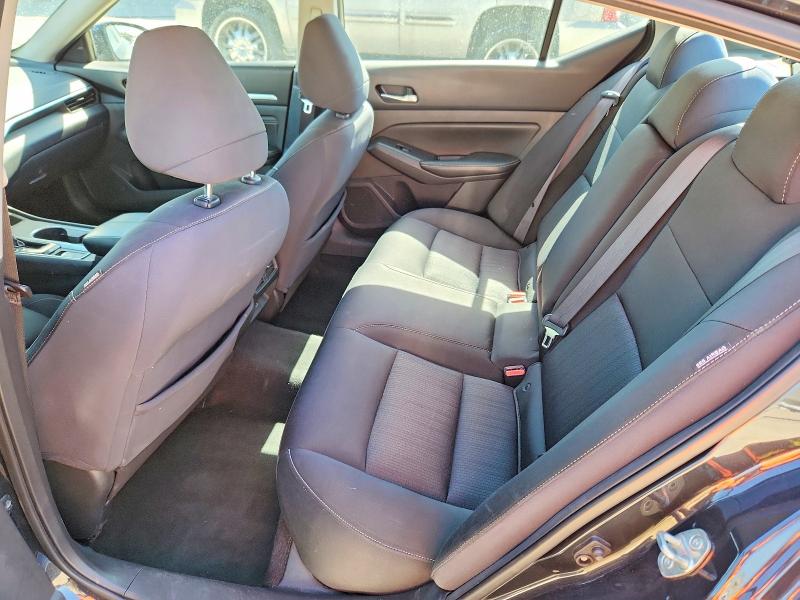 58940876 :رقم المزاد ، 1N4BL4DW1KN304875 vin ، 2019 Nissan Altima مزاد بيع