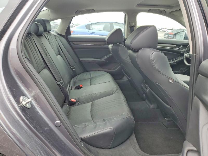 2018 Honda Accord მანქანა იყიდება აუქციონზე, vin: 1HGCV1F96JA808151, აუქციონის ნომერი: 57003736