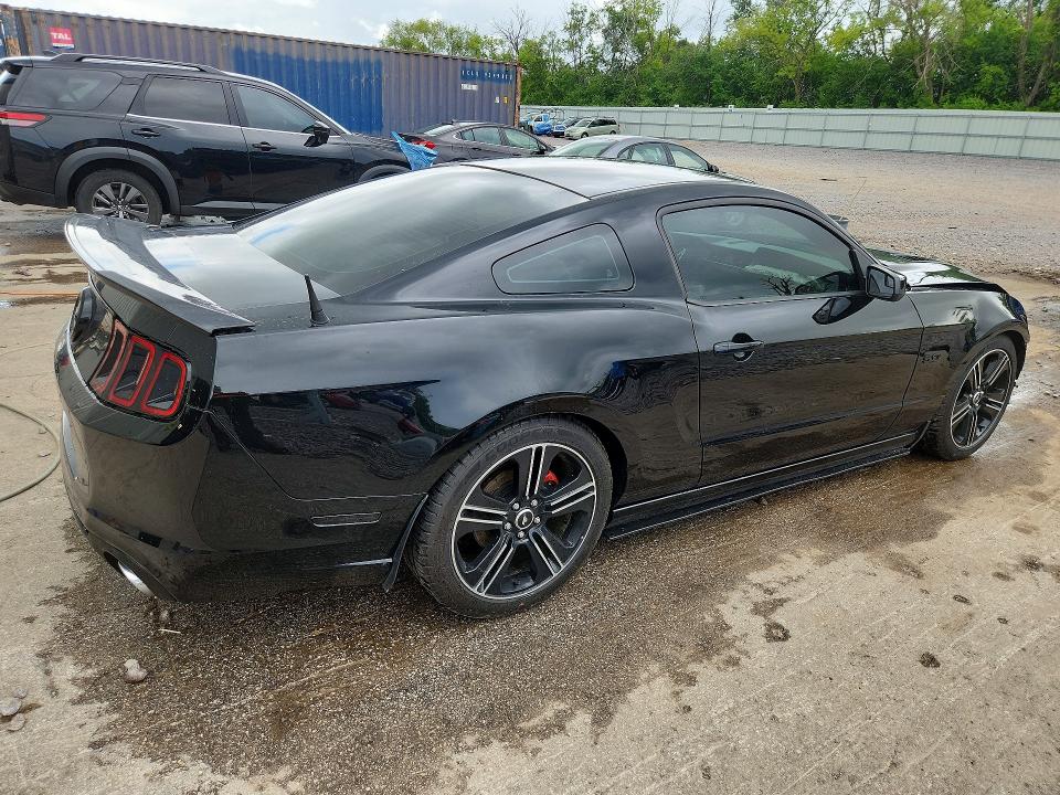 56679926 :رقم المزاد ، 1ZVBP8CF0E5209345 vin ، 2014 Ford Mustang مزاد بيع