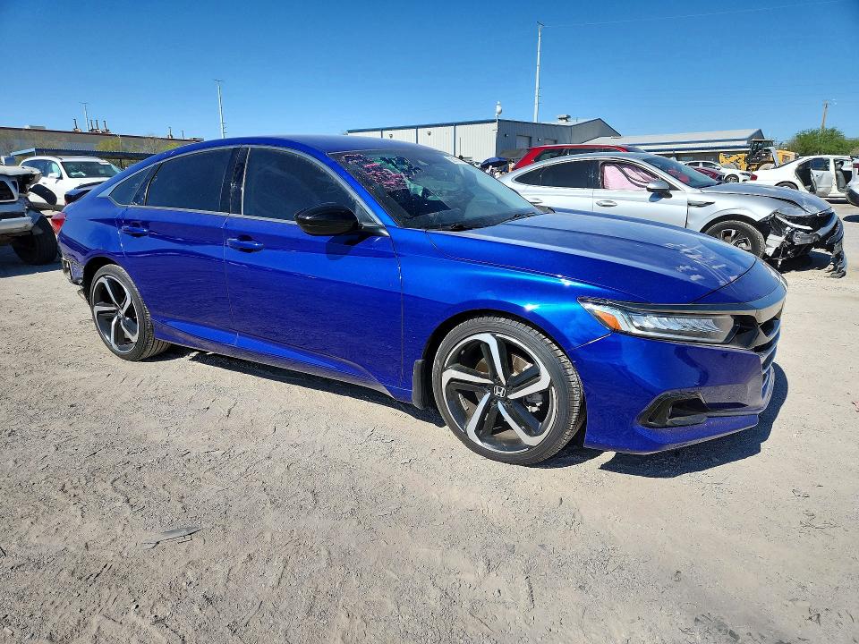 56176076 :رقم المزاد ، 1HGCV1F40NA091210 vin ، 2022 Honda Accord مزاد بيع