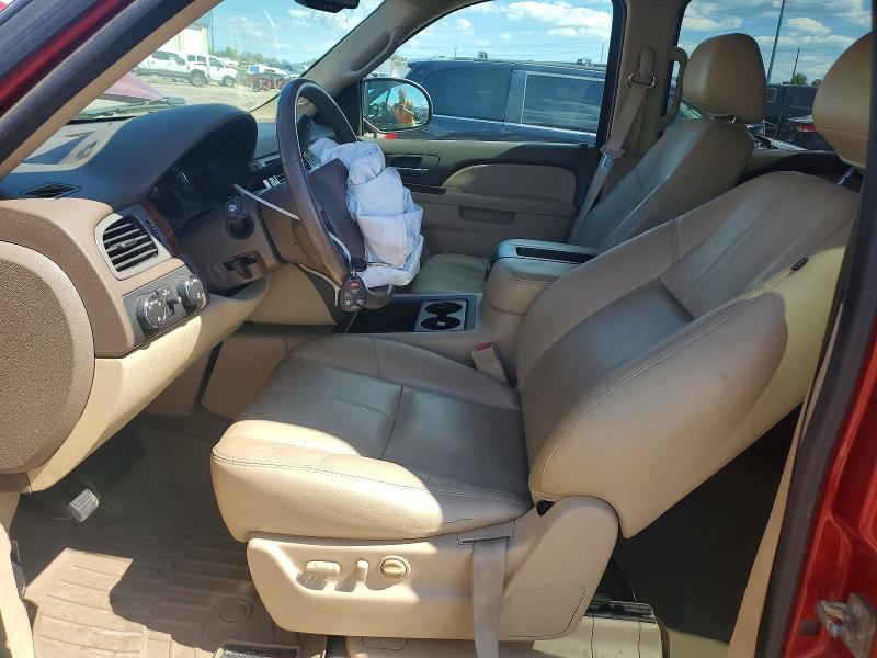 2013 Chevrolet Suburban მანქანა იყიდება აუქციონზე, vin: 1GNSKJE75DR144487, აუქციონის ნომერი: 58123756