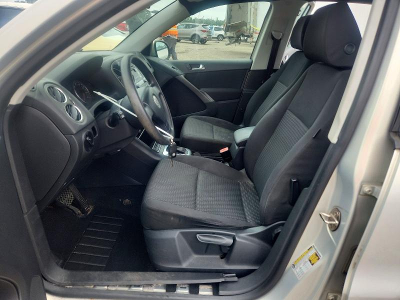 2009 Volkswagen Tiguan მანქანა იყიდება აუქციონზე, vin: WVGAV75N09W527156, აუქციონის ნომერი: 55054316