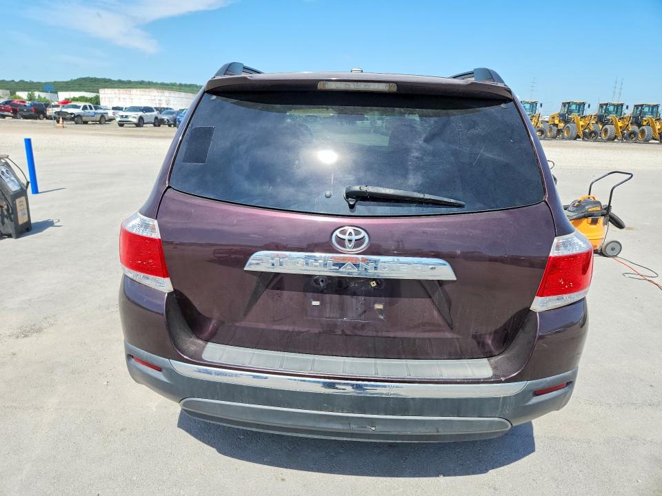 2011 Toyota Highlander მანქანა იყიდება აუქციონზე, vin: 5TDZK3EH7BS036463, აუქციონის ნომერი: 57438436