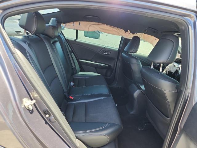Продажа на аукционе авто 2017 Honda Accord, vin: 1HGCR2F52HA180297, номер лота: 55955086