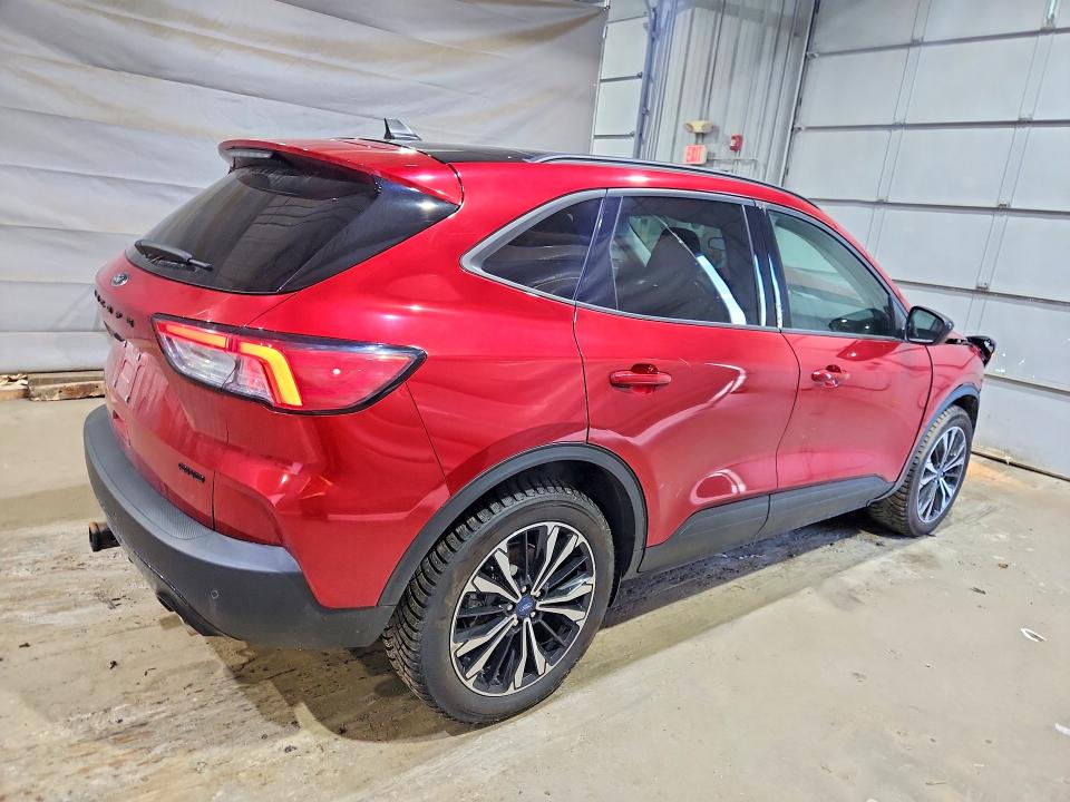 Продаж на аукціоні авто 2022 Ford Escape, vin: 1FMCU9H93NUB67540, номер лоту: 58485206