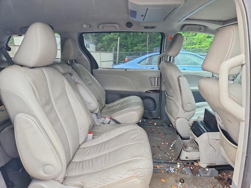 57367086 :رقم المزاد ، 5TDYK3DC2DS382540 vin ، 2013 Toyota Sienna مزاد بيع