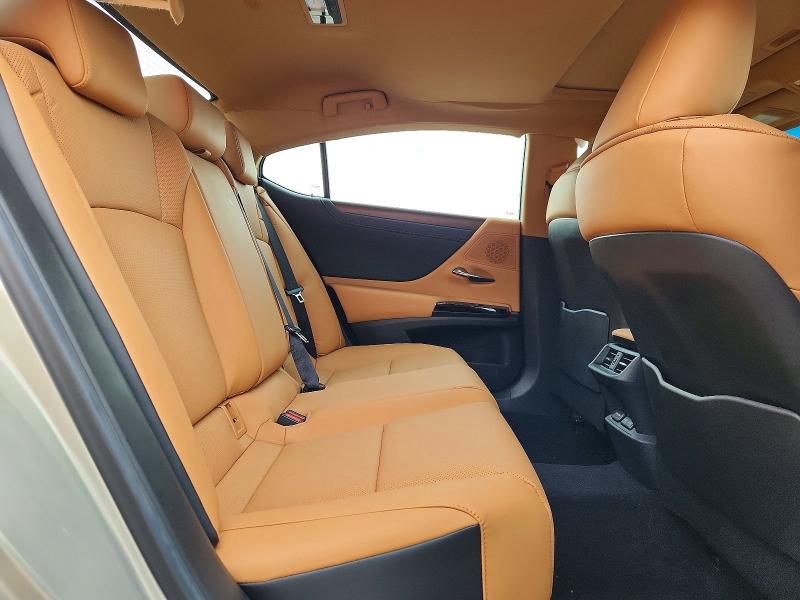 57603236 :رقم المزاد ، 58ADZ1B19SU211507 vin ، 2025 Lexus Es 350 مزاد بيع